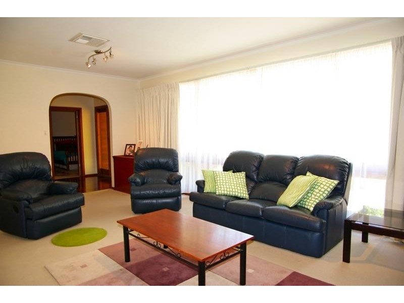 78 Waitara Road, Banksia Park SA 5091