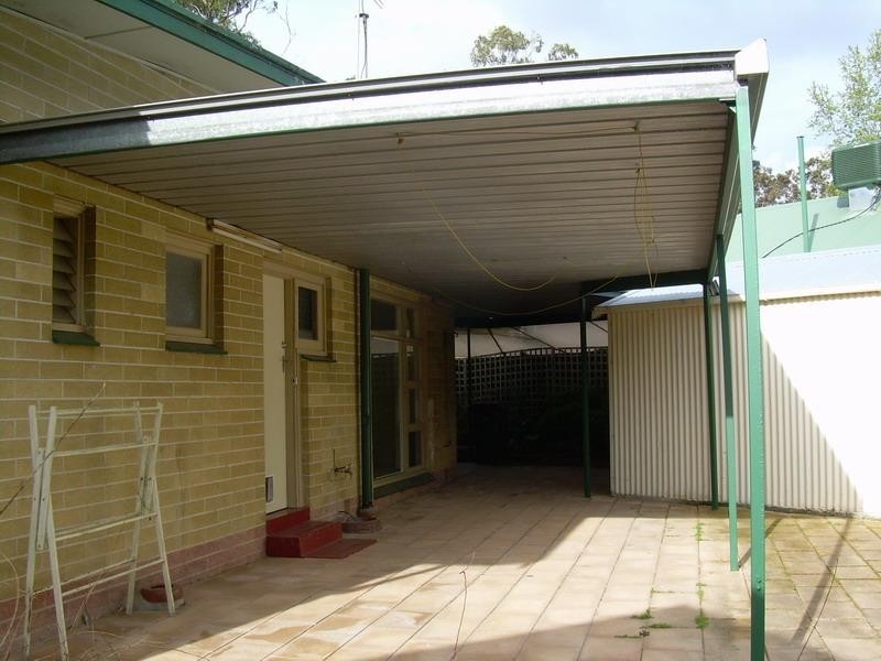 18 Oleander Drive, Banksia Park SA 5091