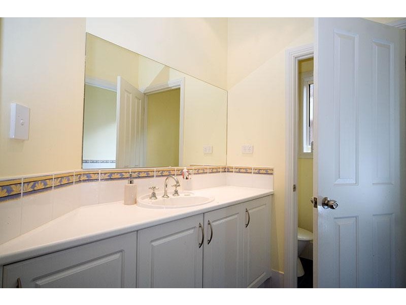 40 Leeds Avenue, Hope Valley SA 5090