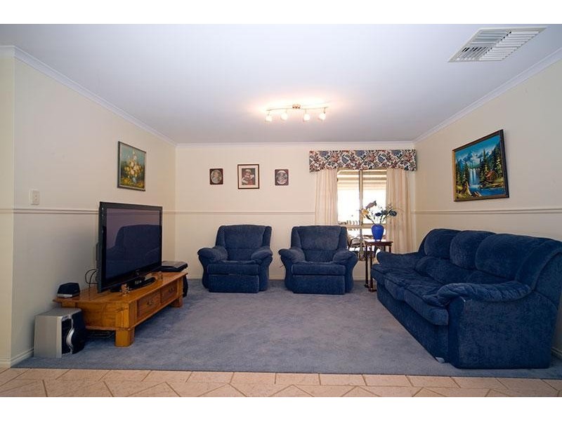 18 Satsuma Crescent, Golden Grove SA 5125