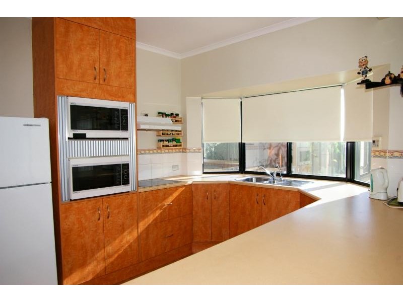 4 Coopers Crescent, Mawson Lakes SA 5095