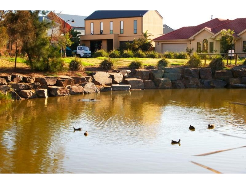 4 Coopers Crescent, Mawson Lakes SA 5095