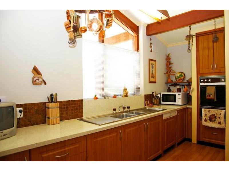 13 Nunyah Drive, Banksia Park SA 5091