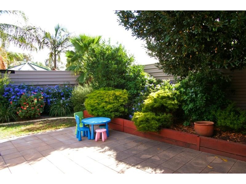 10 Allchurch Avenue, Redwood Park SA 5097