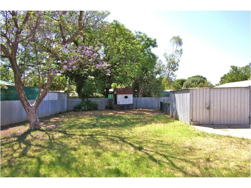 3 Davidson Road, Elizabeth Vale SA 5112