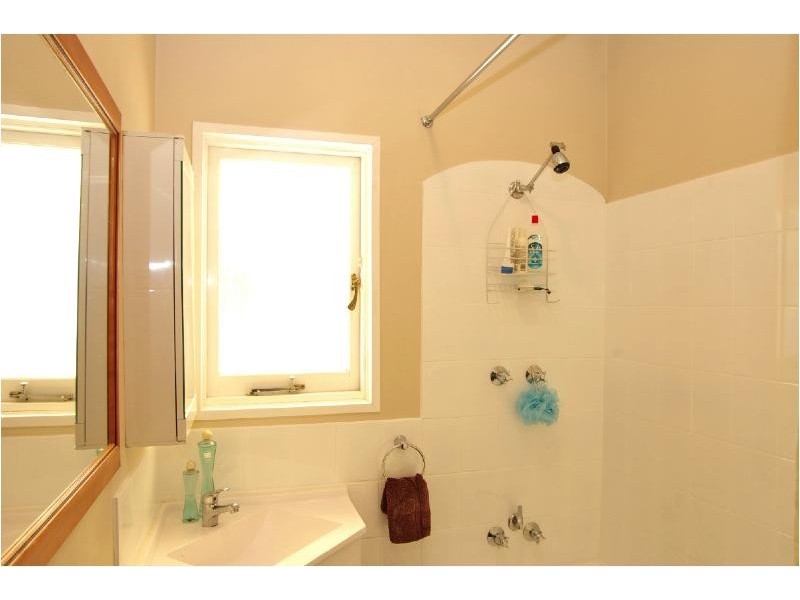 3 Davidson Road, Elizabeth Vale SA 5112