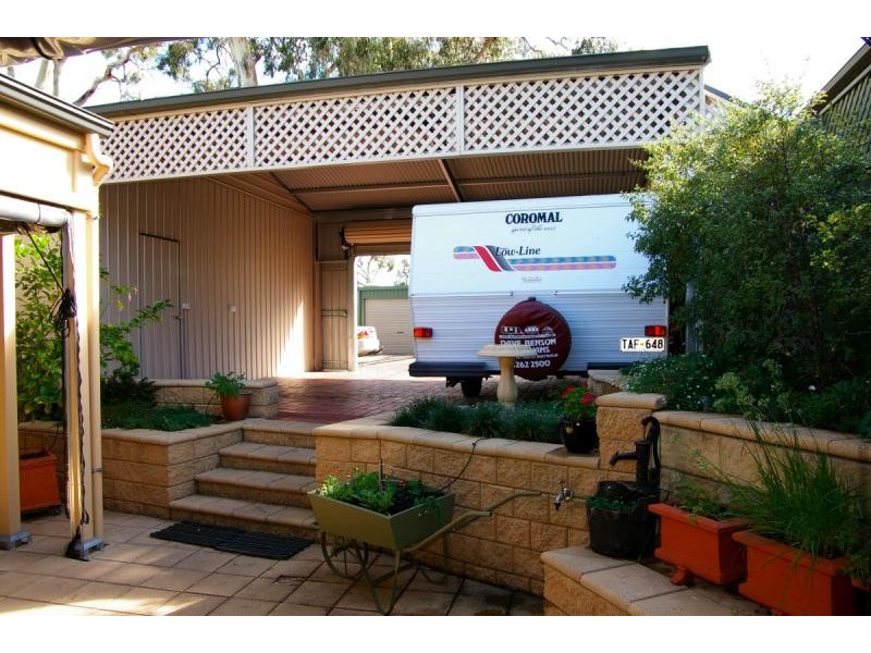 Unit 3/25 Walters Street, Tea Tree Gully SA 5091 the real estate