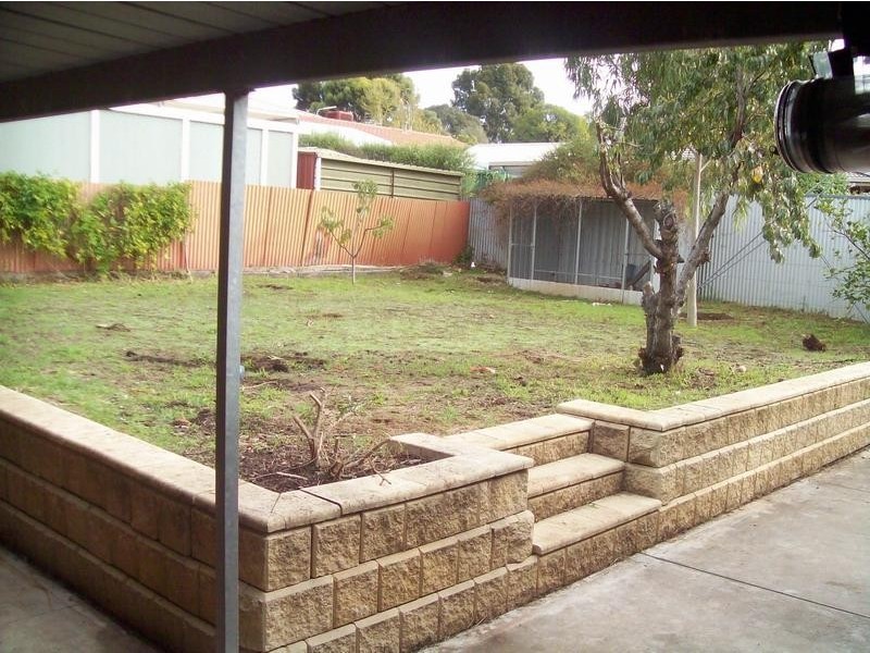 18 Brolga Street, Modbury Heights SA 5092