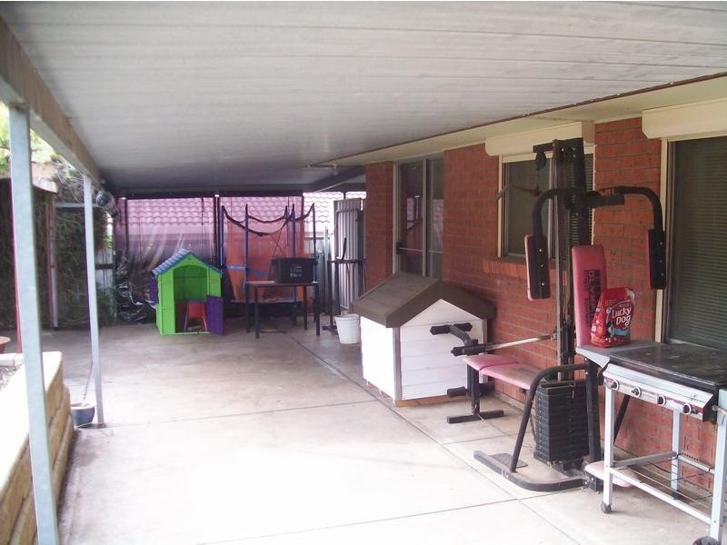 18 Brolga Street, Modbury Heights SA 5092