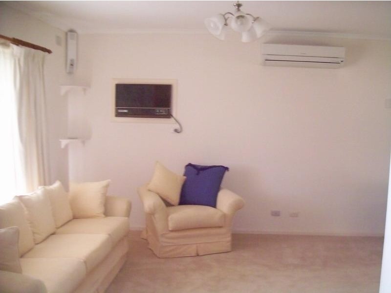 14 Bayvue Crescent, Ridgehaven SA 5097