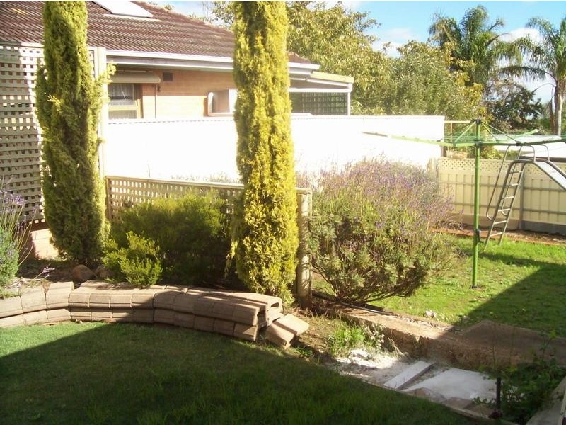 14 Bayvue Crescent, Ridgehaven SA 5097