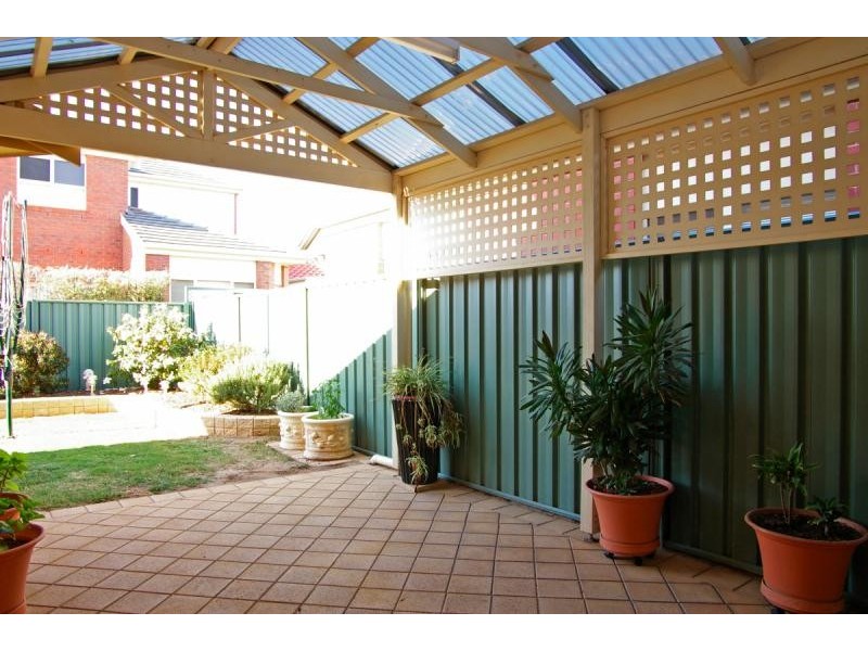 4 Coopers Crescent, Mawson Lakes SA 5095