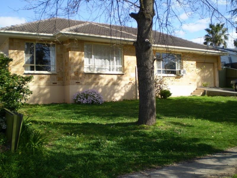 31 Far View Crescent, Ridgehaven SA 5097