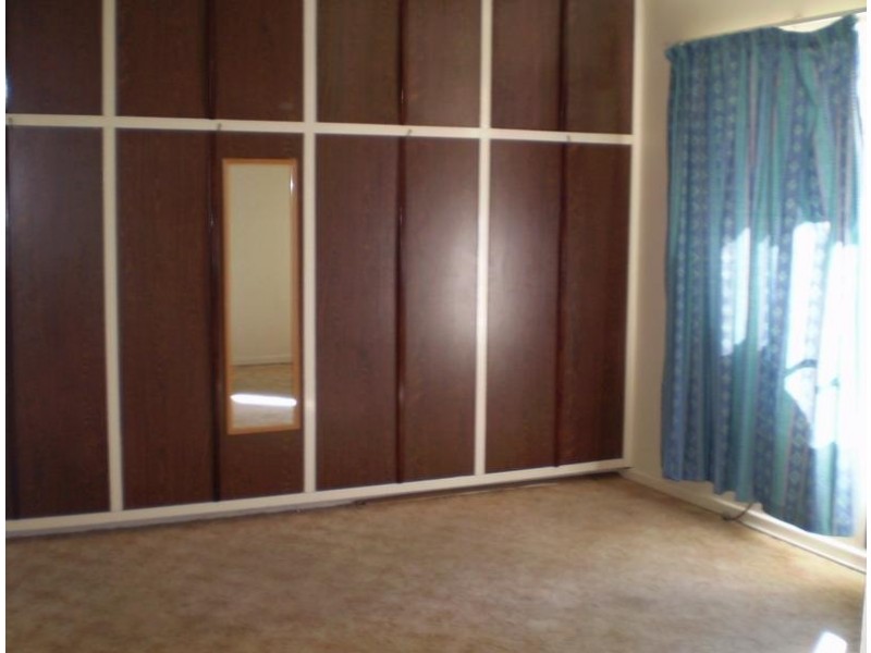 31 Far View Crescent, Ridgehaven SA 5097