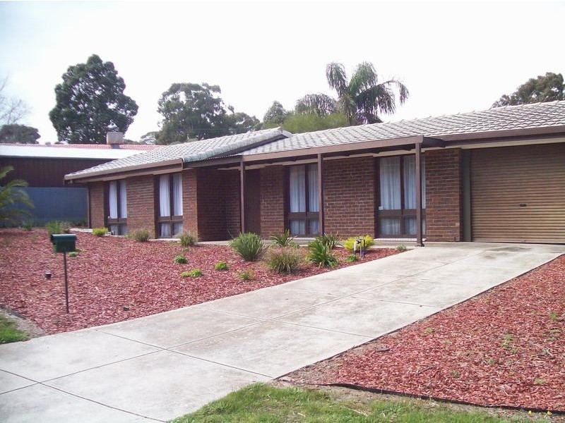 19 Carnoustie Avenue, Fairview Park SA 5126