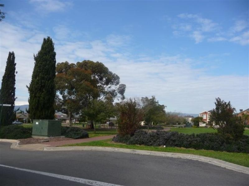 39 Conservatory Circuit, Oakden SA 5086