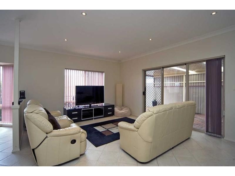 9 Inverary Close, Greenwith SA 5125