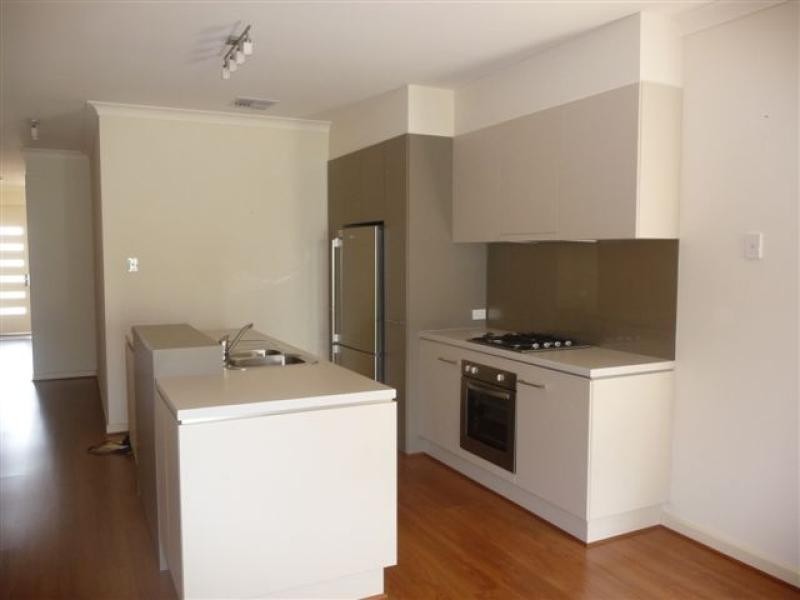 9 Thornton Road, Greenacres SA 5086