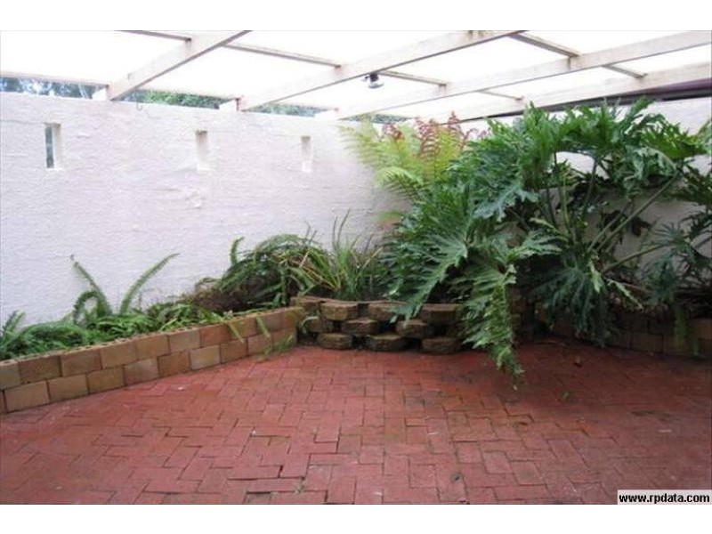 1 Stevens Drive, Ridgehaven SA 5097