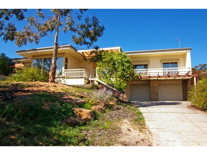 8 Alpha Crescent, Panorama SA 5041
