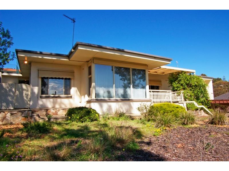 8 Alpha Crescent, Panorama SA 5041