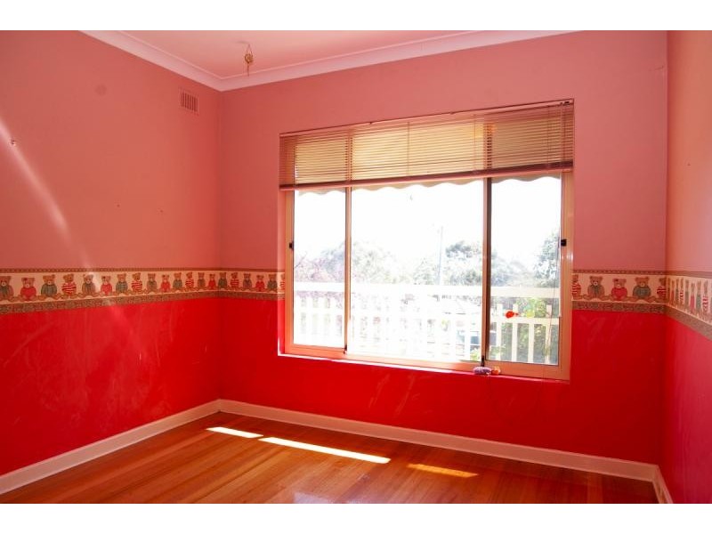 8 Alpha Crescent, Panorama SA 5041