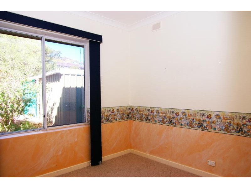 8 Alpha Crescent, Panorama SA 5041