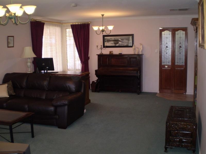 9 Greenfield Court, Wynn Vale SA 5127