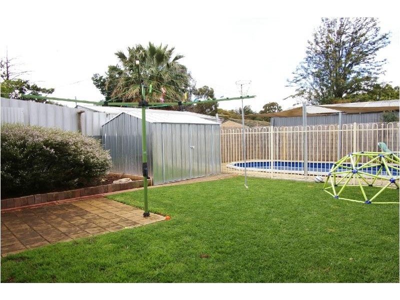 41 Woodfield Drive, Salisbury Downs SA 5108