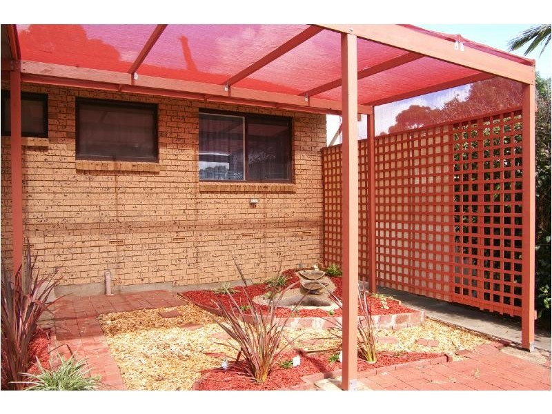 16 Maughan Avenue, Redwood Park SA 5097