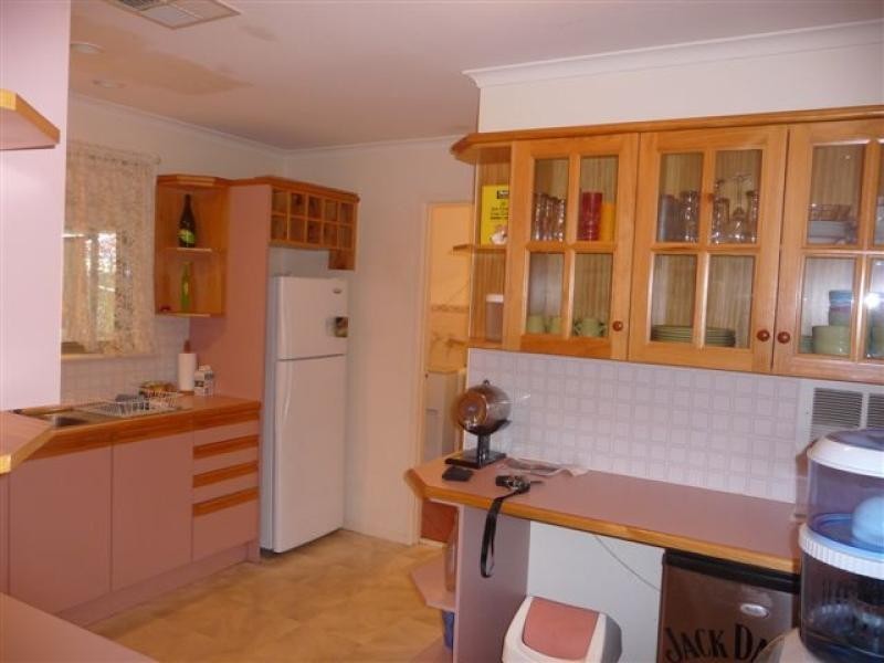 2 Valiant Court, Salisbury Heights SA 5109