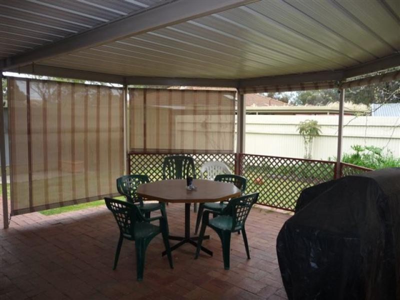 2 Valiant Court, Salisbury Heights SA 5109