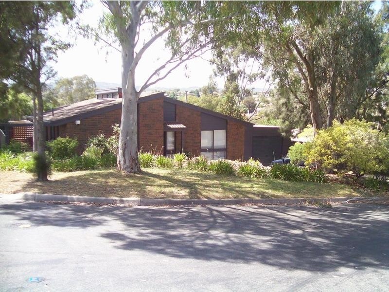 2 Chardonnay Crescent, Wynn Vale SA 5127