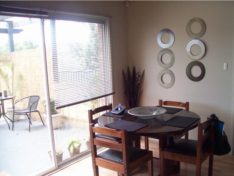 2 Chardonnay Crescent, Wynn Vale SA 5127