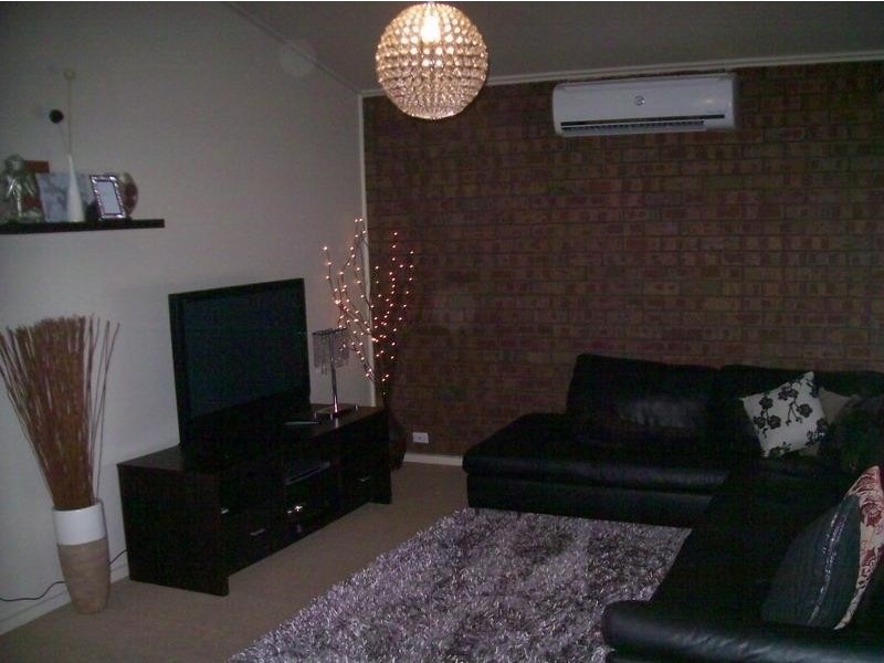 2 Chardonnay Crescent, Wynn Vale SA 5127