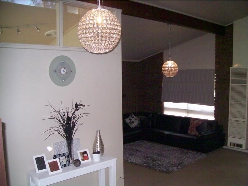 2 Chardonnay Crescent, Wynn Vale SA 5127