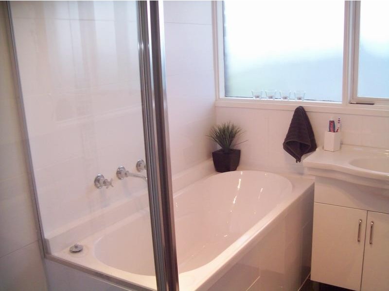 2 Chardonnay Crescent, Wynn Vale SA 5127