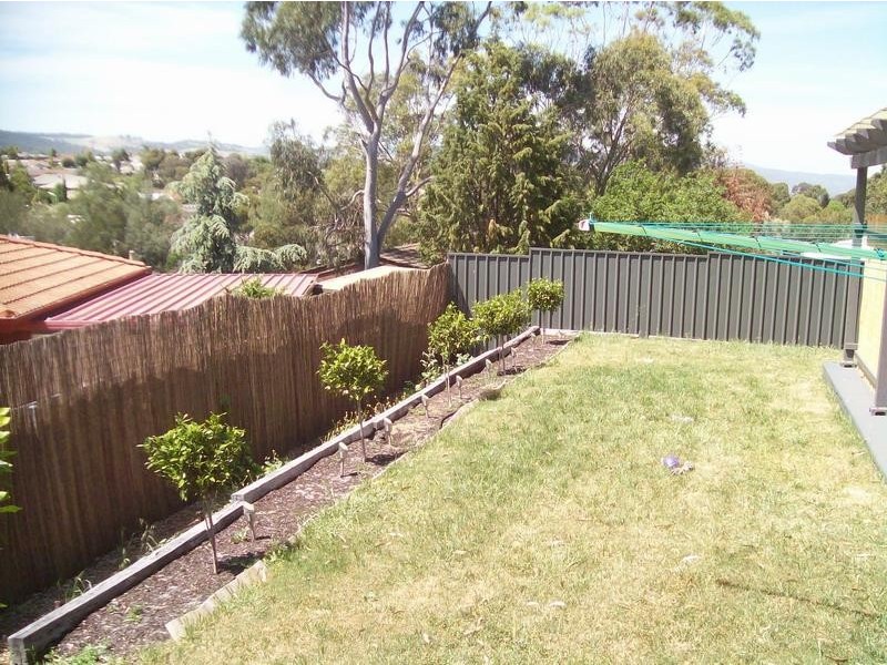 2 Chardonnay Crescent, Wynn Vale SA 5127
