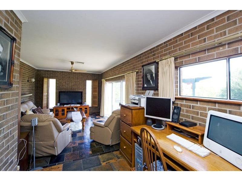 27 Elizabeth Street, Tea Tree Gully SA 5091