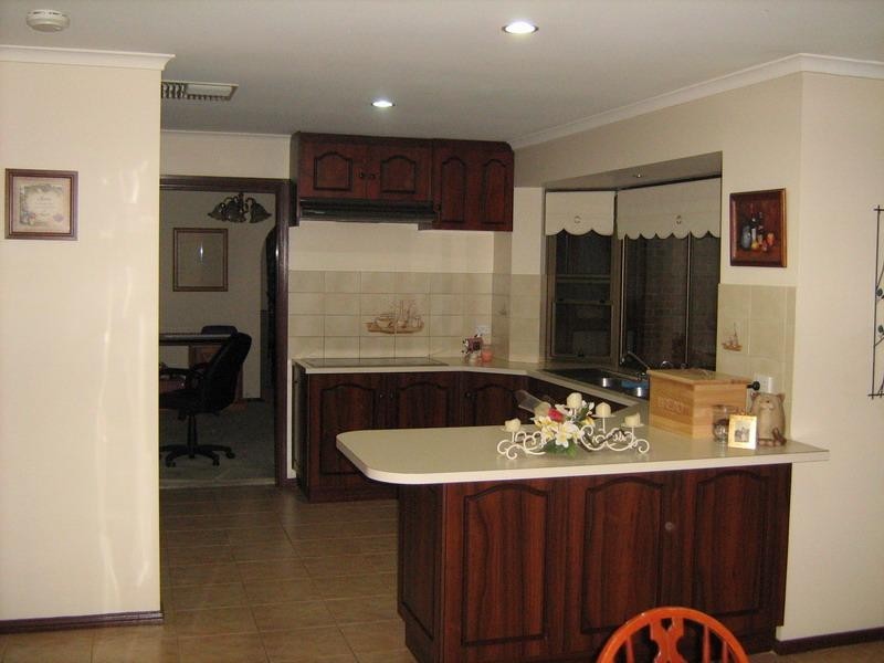 10 John Renwick Place, Modbury Heights SA 5092