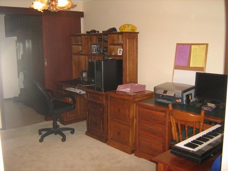 10 John Renwick Place, Modbury Heights SA 5092