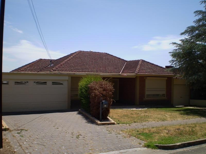 10 Sea view Road, Para Hills SA 5096