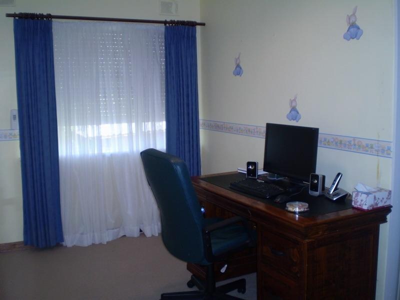 10 Sea view Road, Para Hills SA 5096