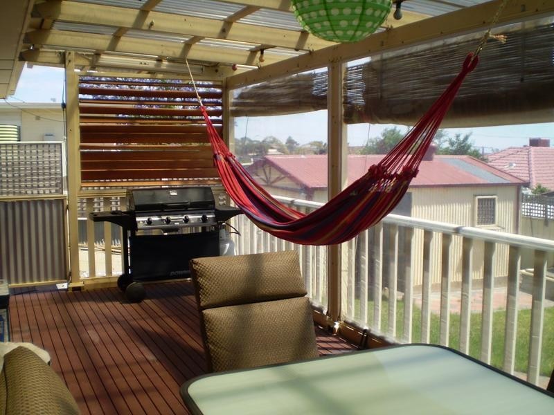 10 Sea view Road, Para Hills SA 5096