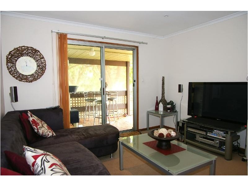 84 Waitara Road, Banksia Park SA 5091