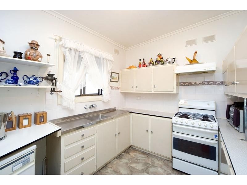 30 Mary Leonard Drive, Ingle Farm SA 5098