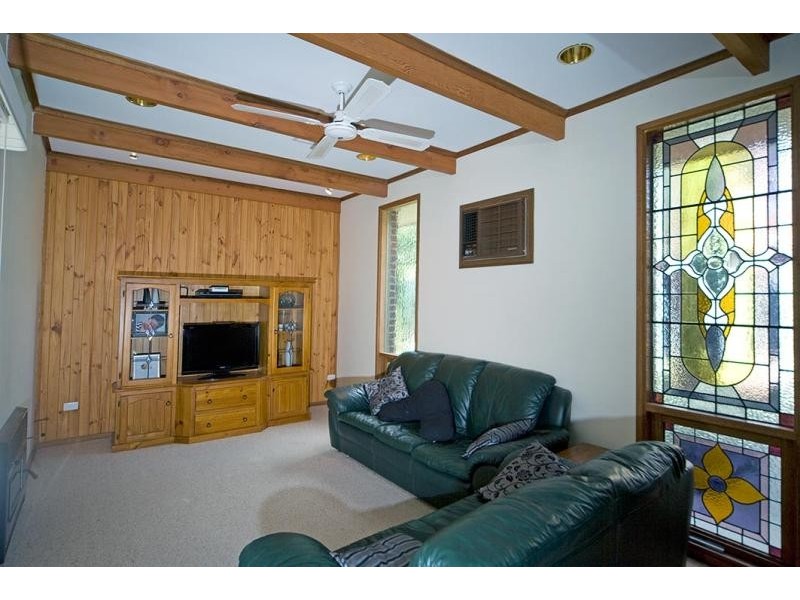 6 Tarni Street, Fairview Park SA 5126