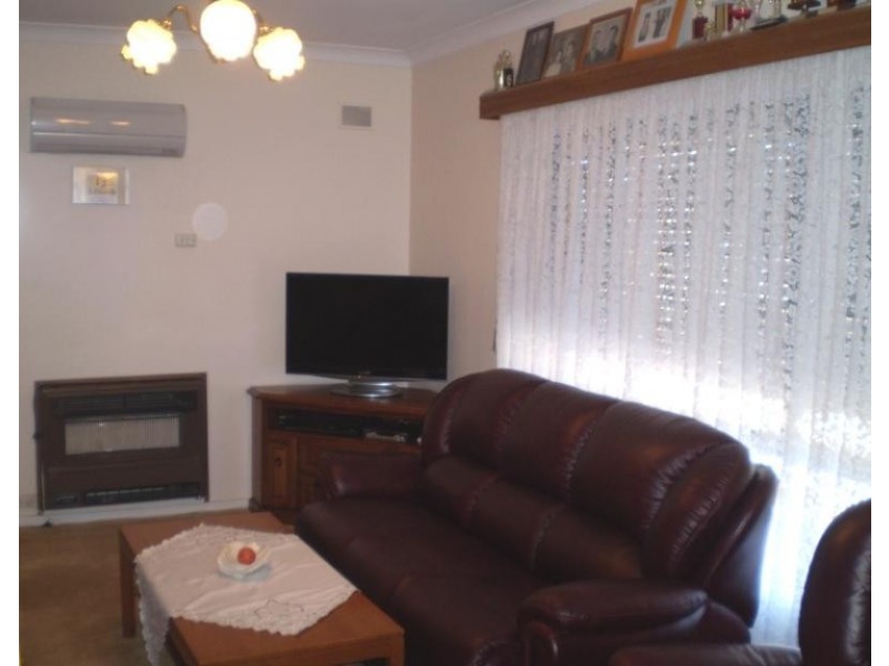 10 Rialto Avenue, Para Hills SA 5096