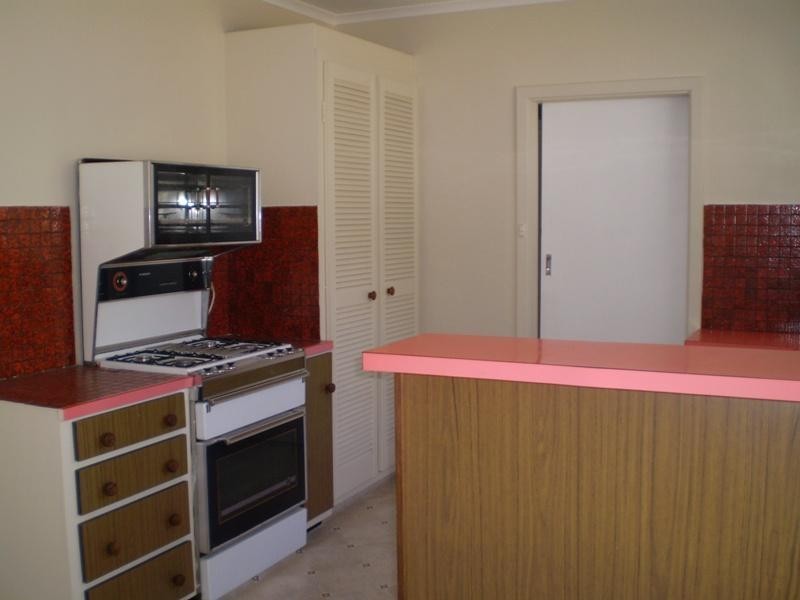 21 Locke Drive, Fairview Park SA 5126