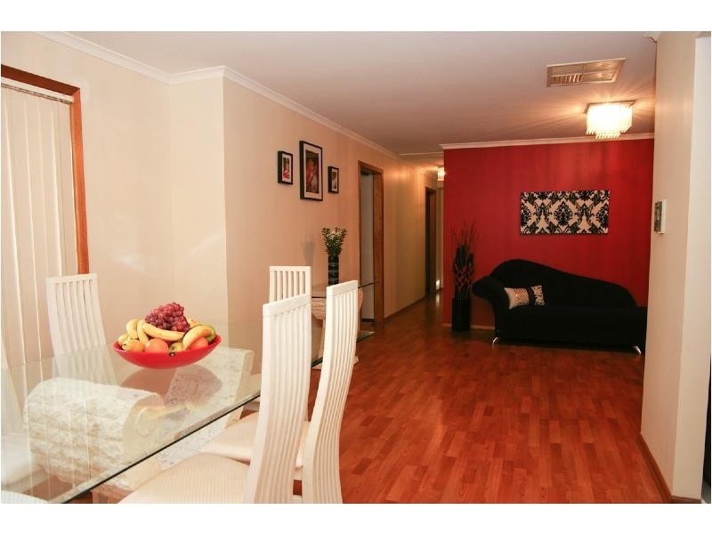 13 Debenham Court, Greenwith SA 5125